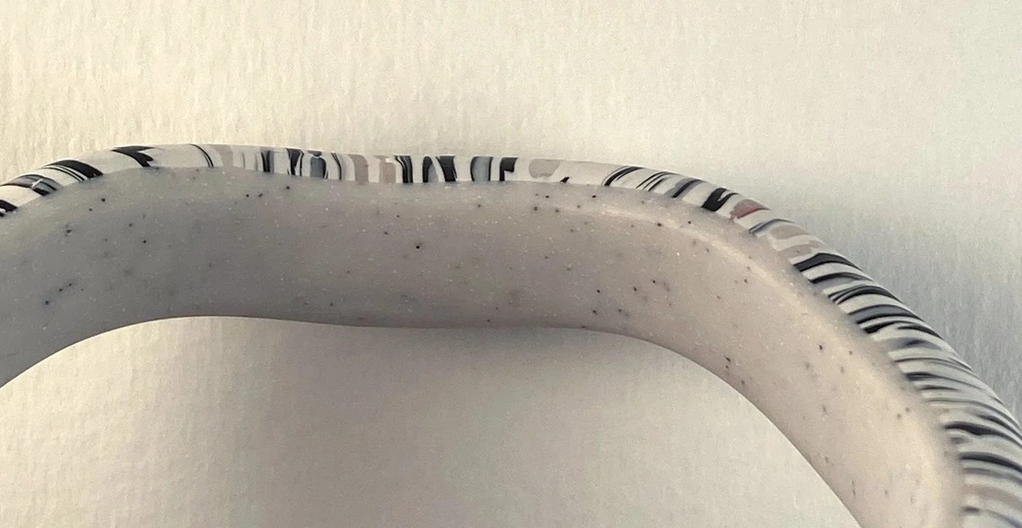 B & W wavey bangle 2.jpg