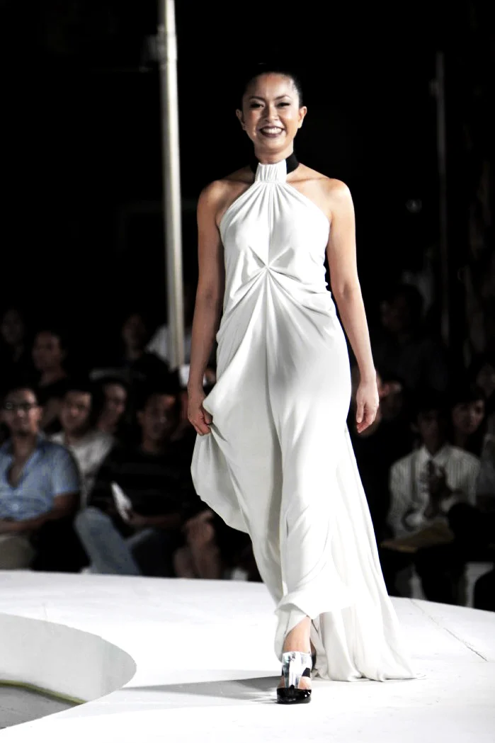 sr-woman-02.jpg