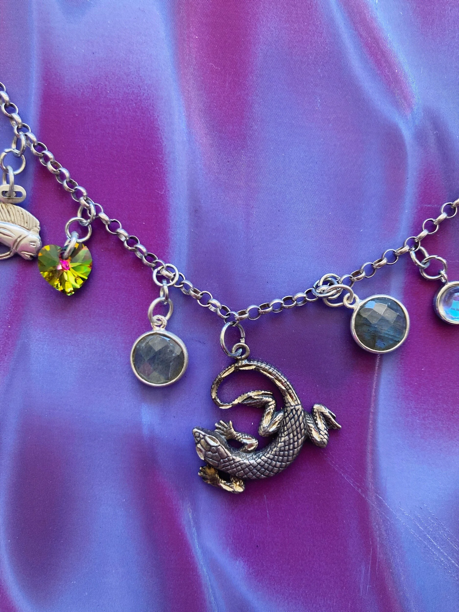 6208B487-BFF2-4A9E-B8E6-4B395A1E7308