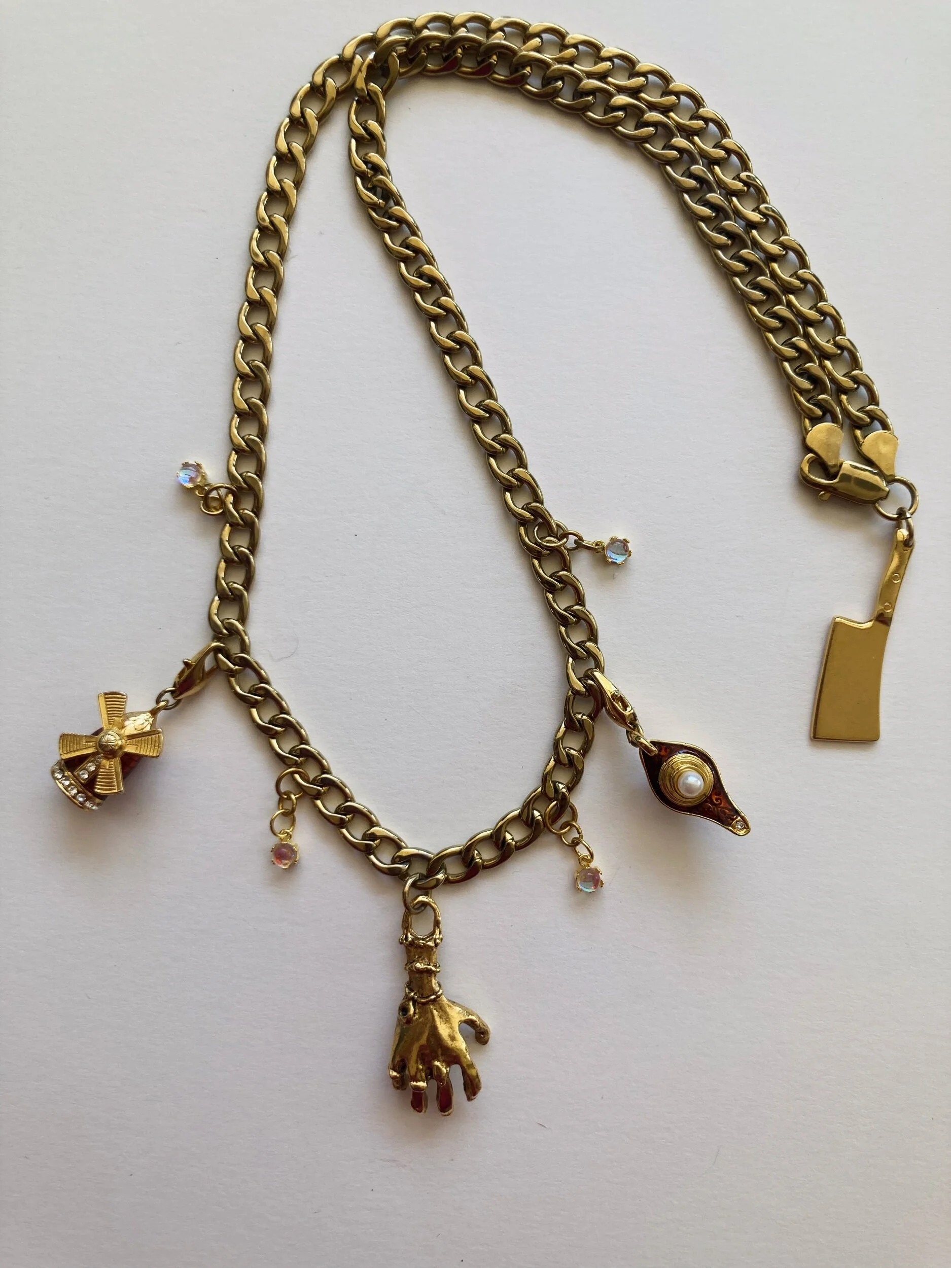 C493BB17-73CF-400A-9831-68306F52795D