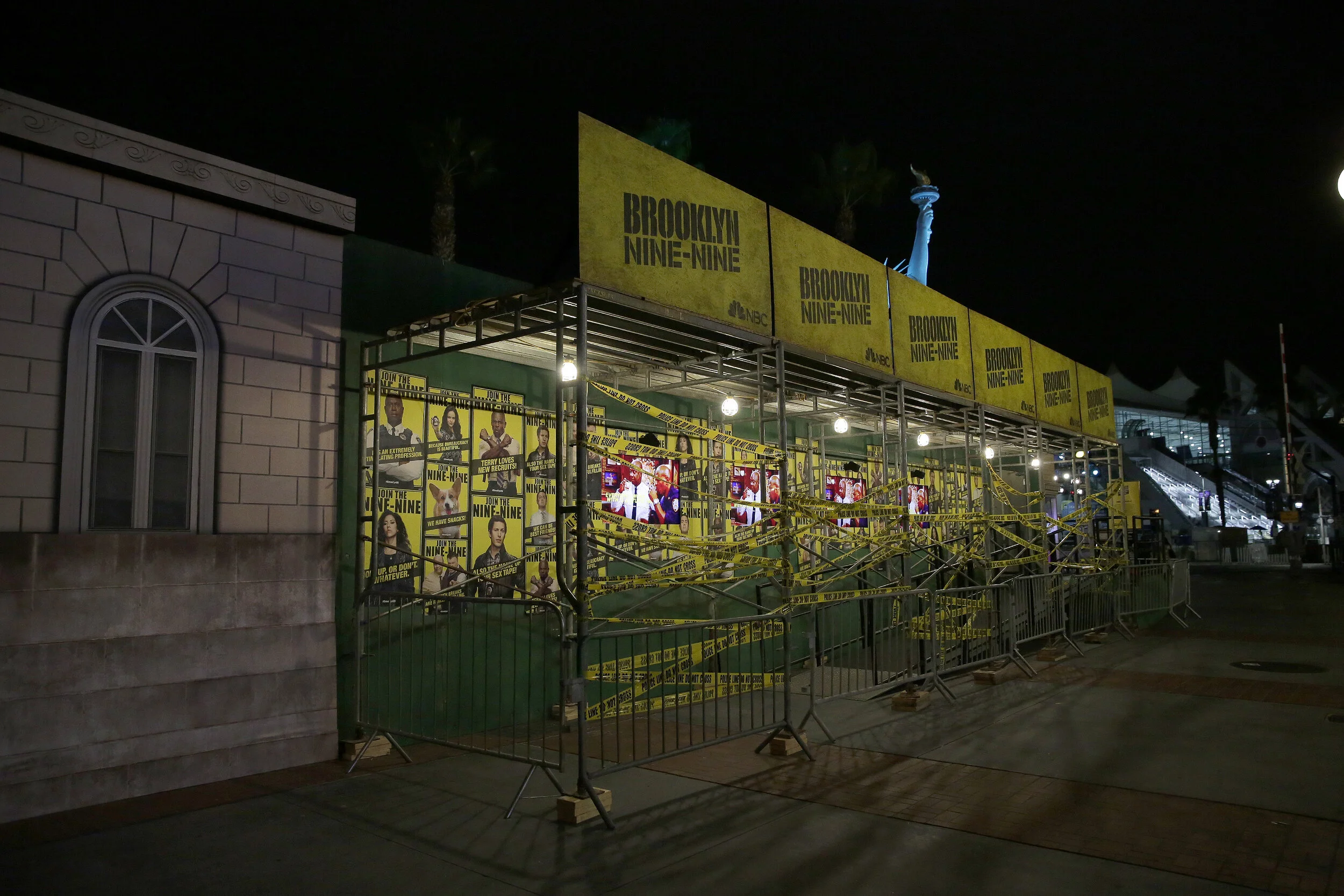 NUP_187685_0587.JPG