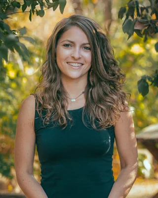 311038-774849-3_320x400.jpg