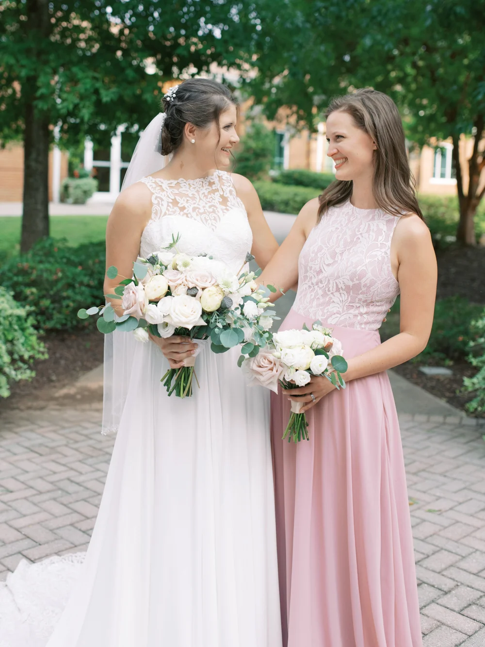 atlanta-film-wedding-photographer-roswell-ivy-hall-hannah-forsberg-56.jpg