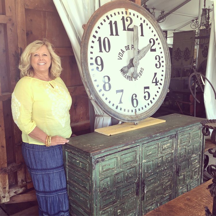 Cathy says it's Round Top Time!