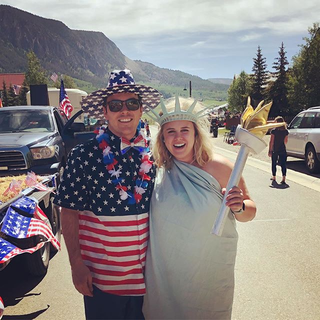Never done #fridayintroductions but letโs just jump in!
1) Iโm Courtney, the daughter half to our mother-daughter team.
2) My mom and I went into business together five years ago. Before that, I did Teach for America in Houston and also worked at Yellowstone Academy- an incredible place! Yes, my mom and I DO know how to push each otherโs buttons ๐but for the most part we have so much fun and Iโm so grateful for the unique opportunity to work with my mom. ๐
3) My husband went to Stratford one year ahead of me; I went to Memorial. Class of 2004 but who needs to do the math?! We both went to Texas A&M, but never crossed paths until three years after college. Guess who introduced us? @genie_mack !!#stratfordlovesmemorial
4) My undergraduate degree is in Agricultural Journalism. ๐ฎ I interned with the Houston Livestock Show and Rodeo exec office and had the chance to meet Reba, President and Mrs. Bush, and Bill Bailey. If you donโt know who Bill Bailey is, Iโm so sorry. ๐๐ 5) I think everyone needs to read โLove Doesโ by Bob Goff at least once. Have you read it? Do you give it a 10/10, too?? If you made it this far, bless you and happy Friday. PS I am slightly obsessed with the Statue of Liberty. Picture from July 4 this year with my ๐บ๐ธ Drew. #renovateadventures #shoprenovate