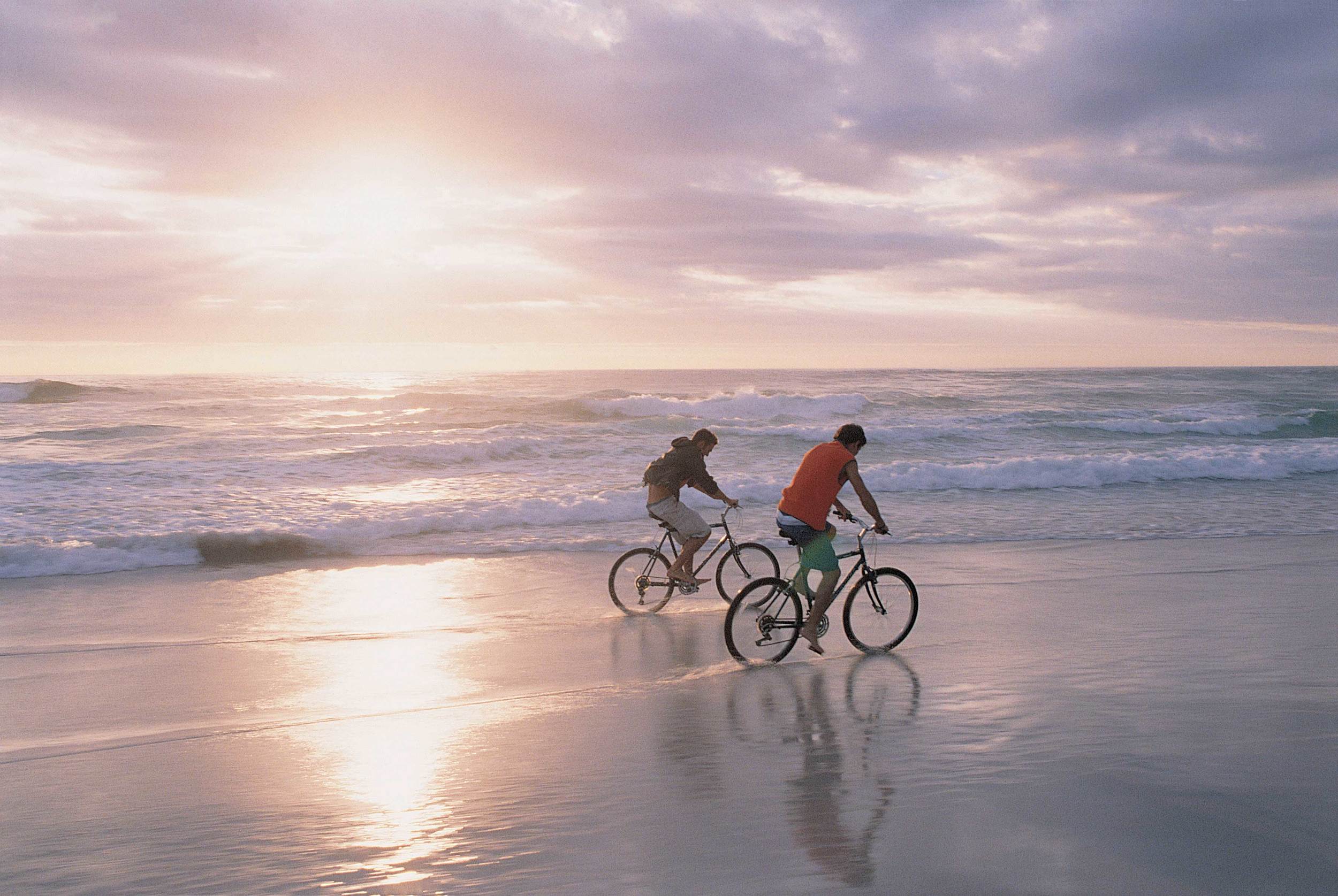 kids-biking-on-private-beach_Ocean-Edge.jpg