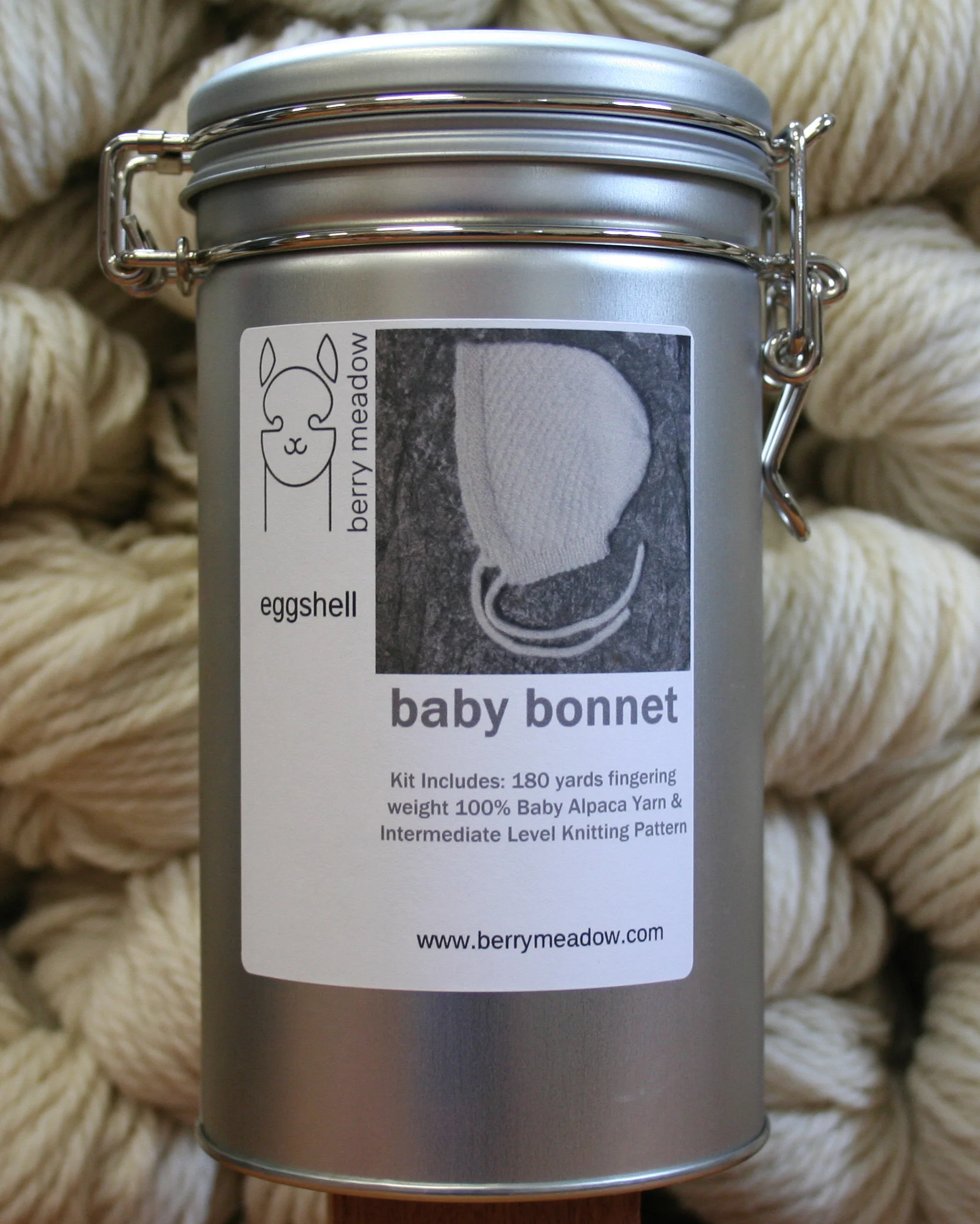 Baby Bonnet Tin - Eggshell.jpg