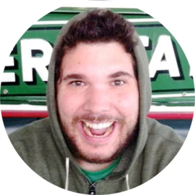 Chris Strom: Marketing Copywriter