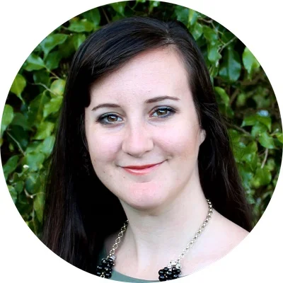 Jenna Stolfi: Gallery Manager, Writer & Researcher