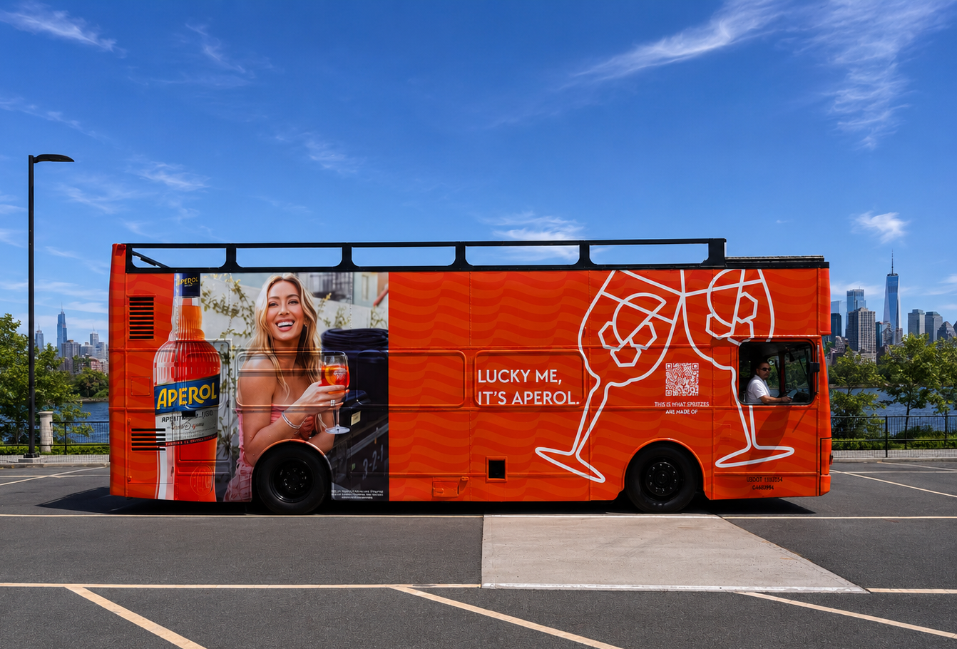 DD Bus_parked.png