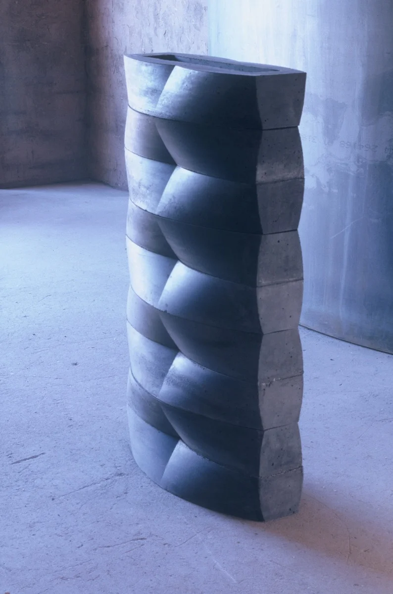 Sawtooth Column