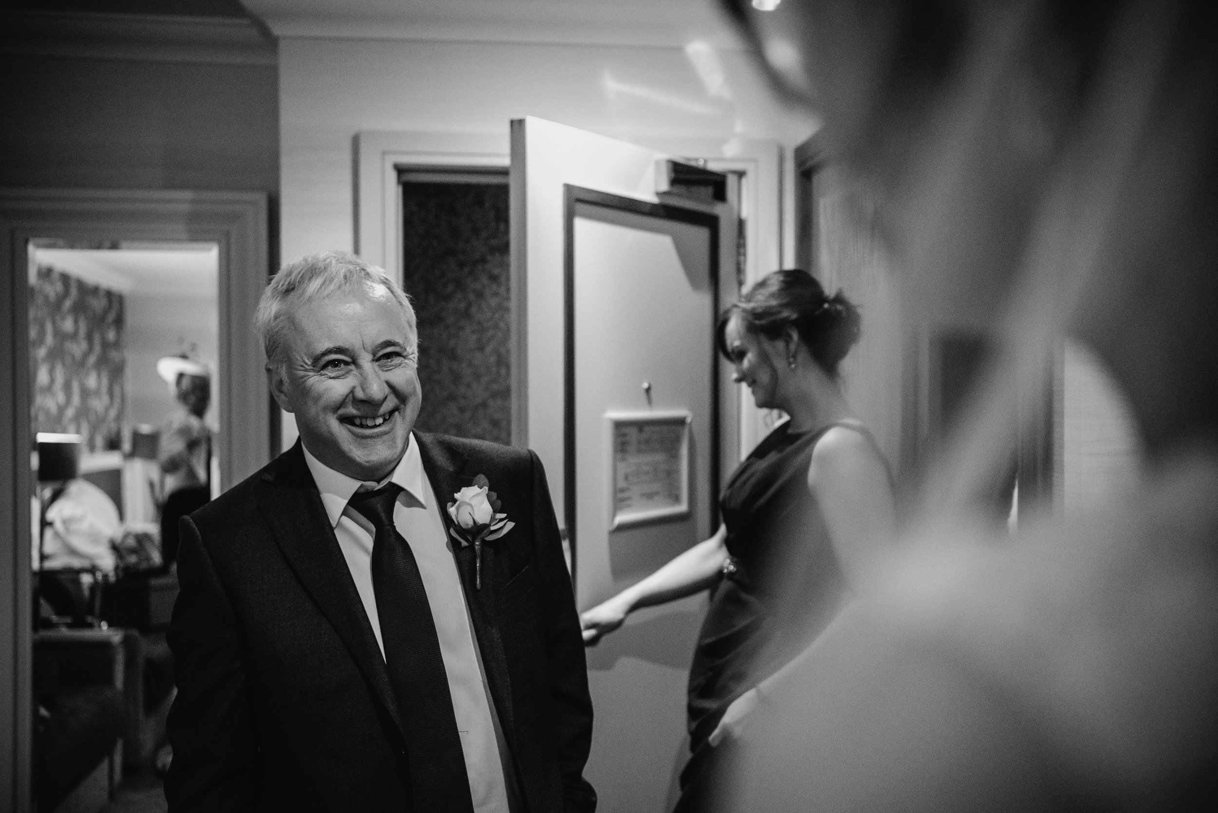 Dad revealed to his daughter on their wedding day