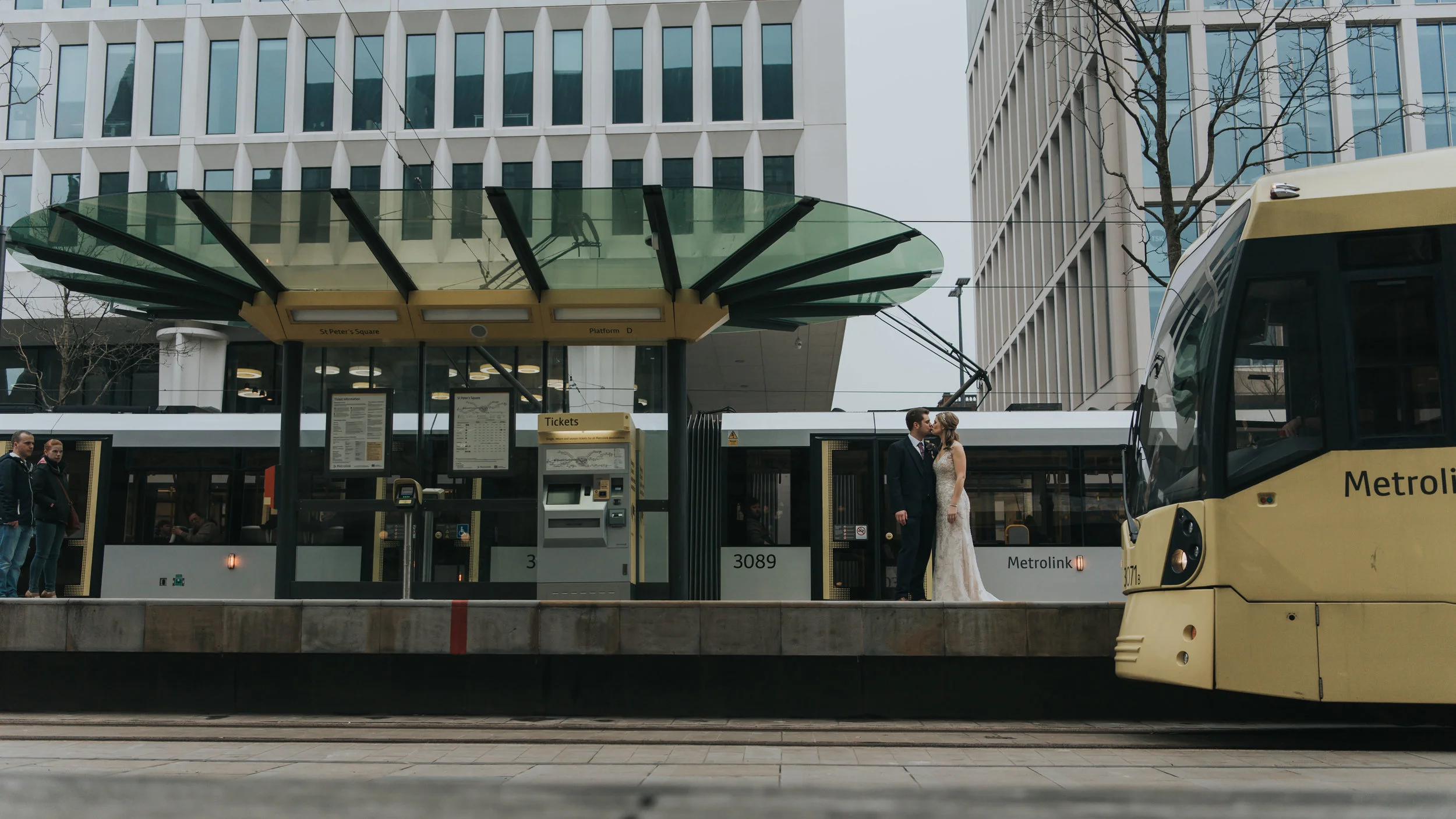 Leanne and Paul's Manchester City Centre wedding at the Midland Hotel