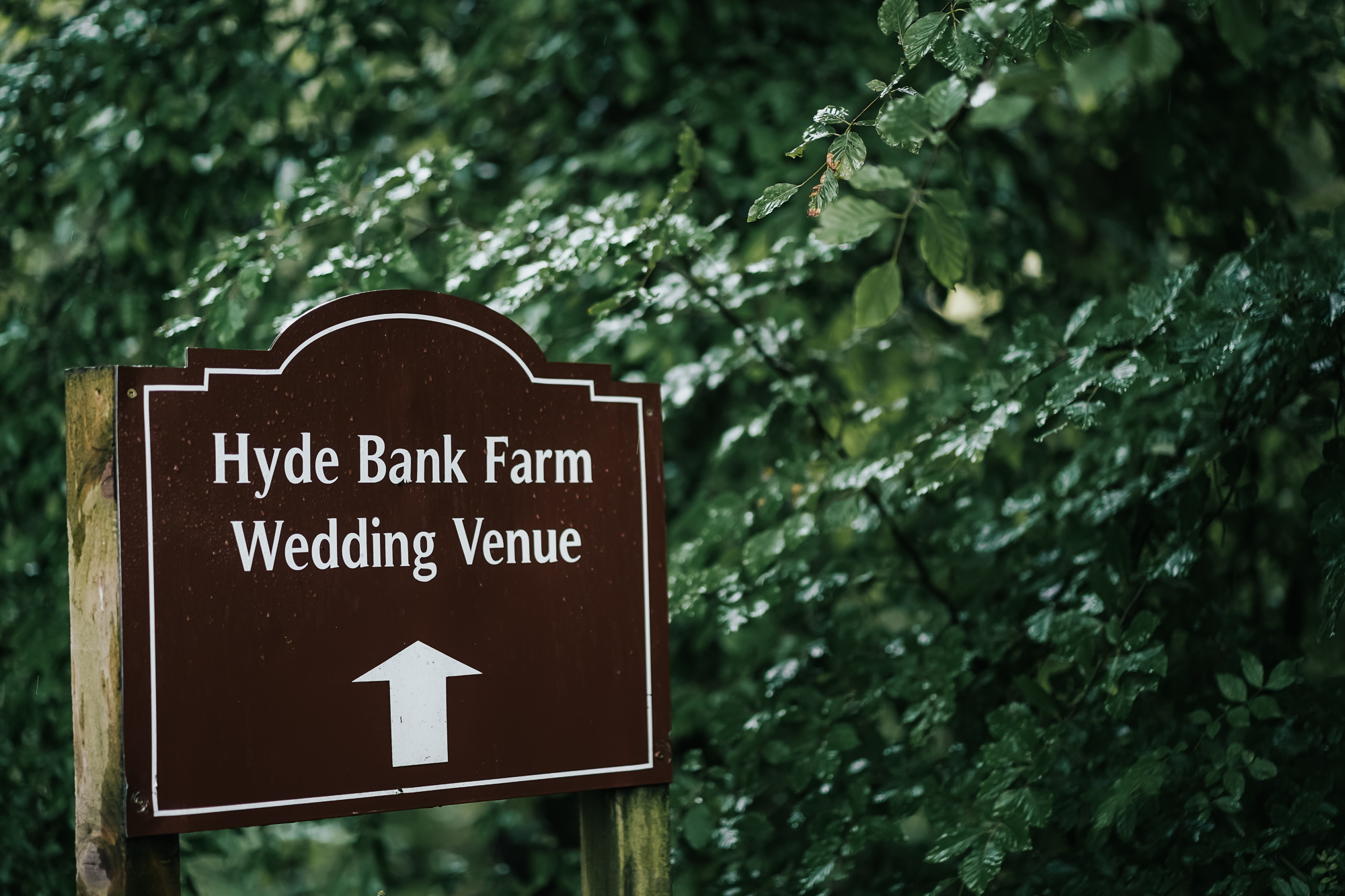 Hyde Bank Farm Wedding Photography Manchester wedding photographer (13 of 49).jpg