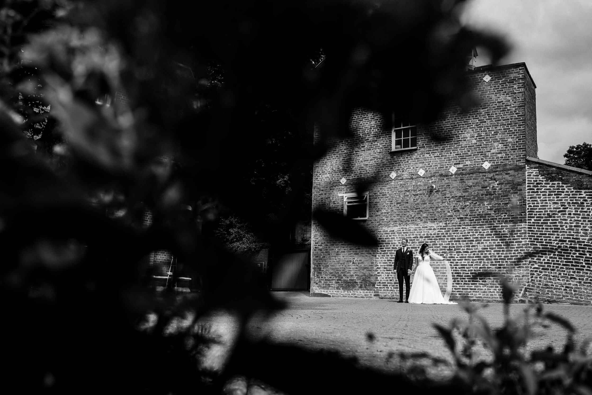 chester old palace wedding photographey chester city centre wedding photography - 031.jpg