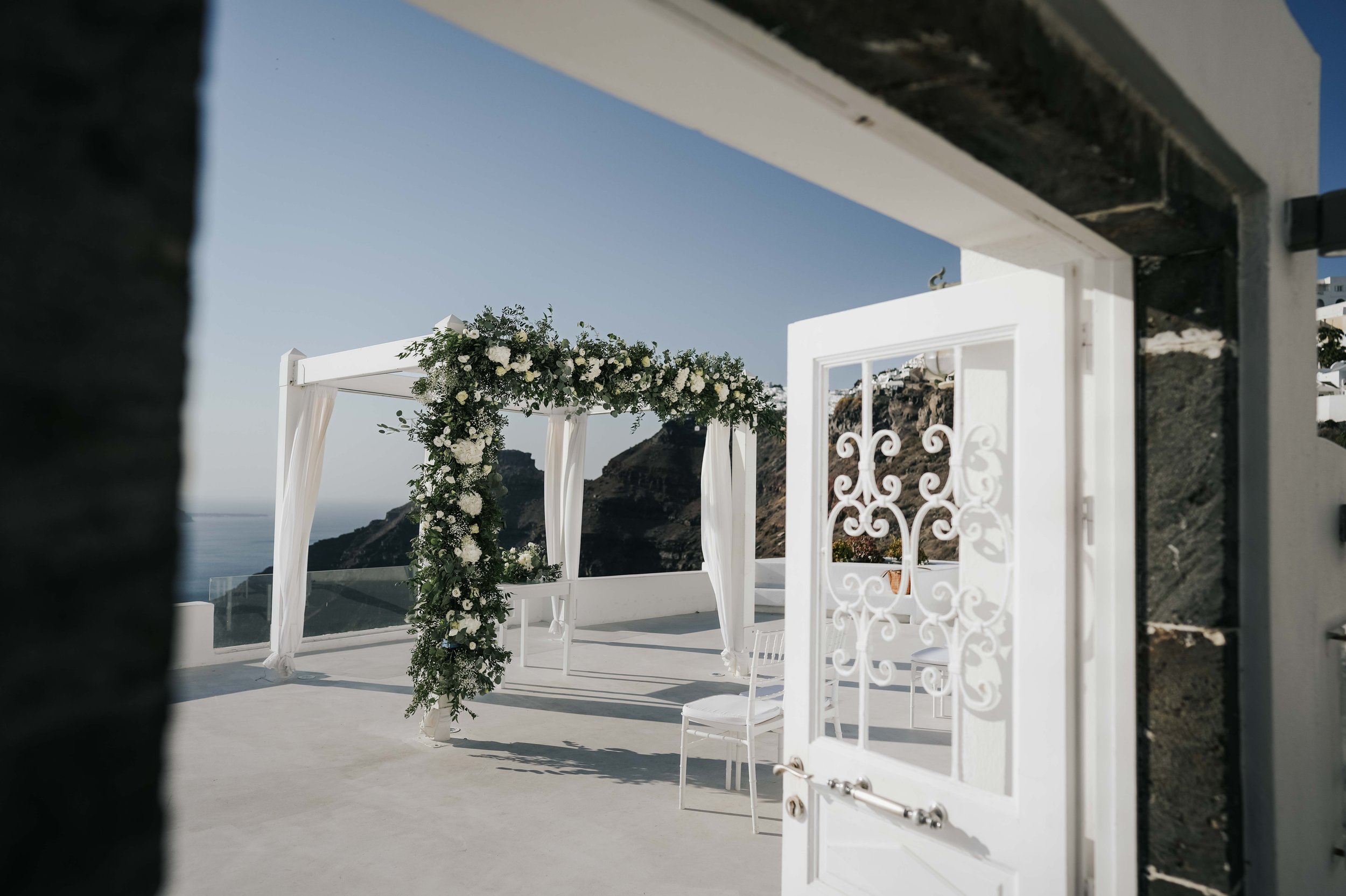 Santorini destination wedding Photography based in the UK - 015.jpg