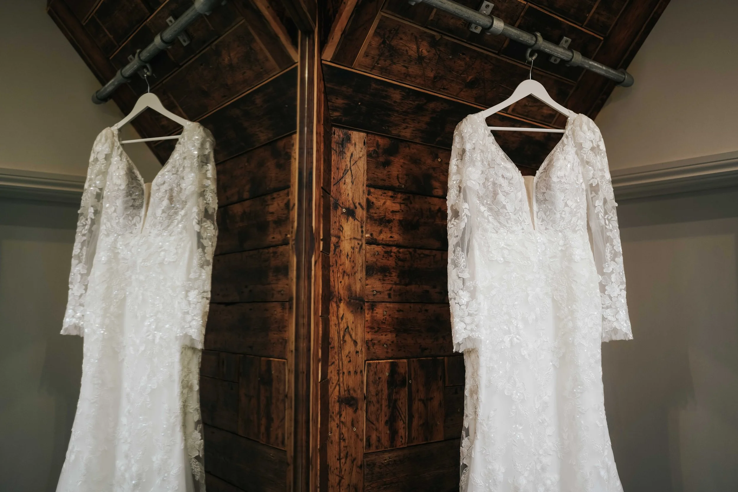 Chole and Dan Owen House Wedding Barn Wedding - 002.jpg