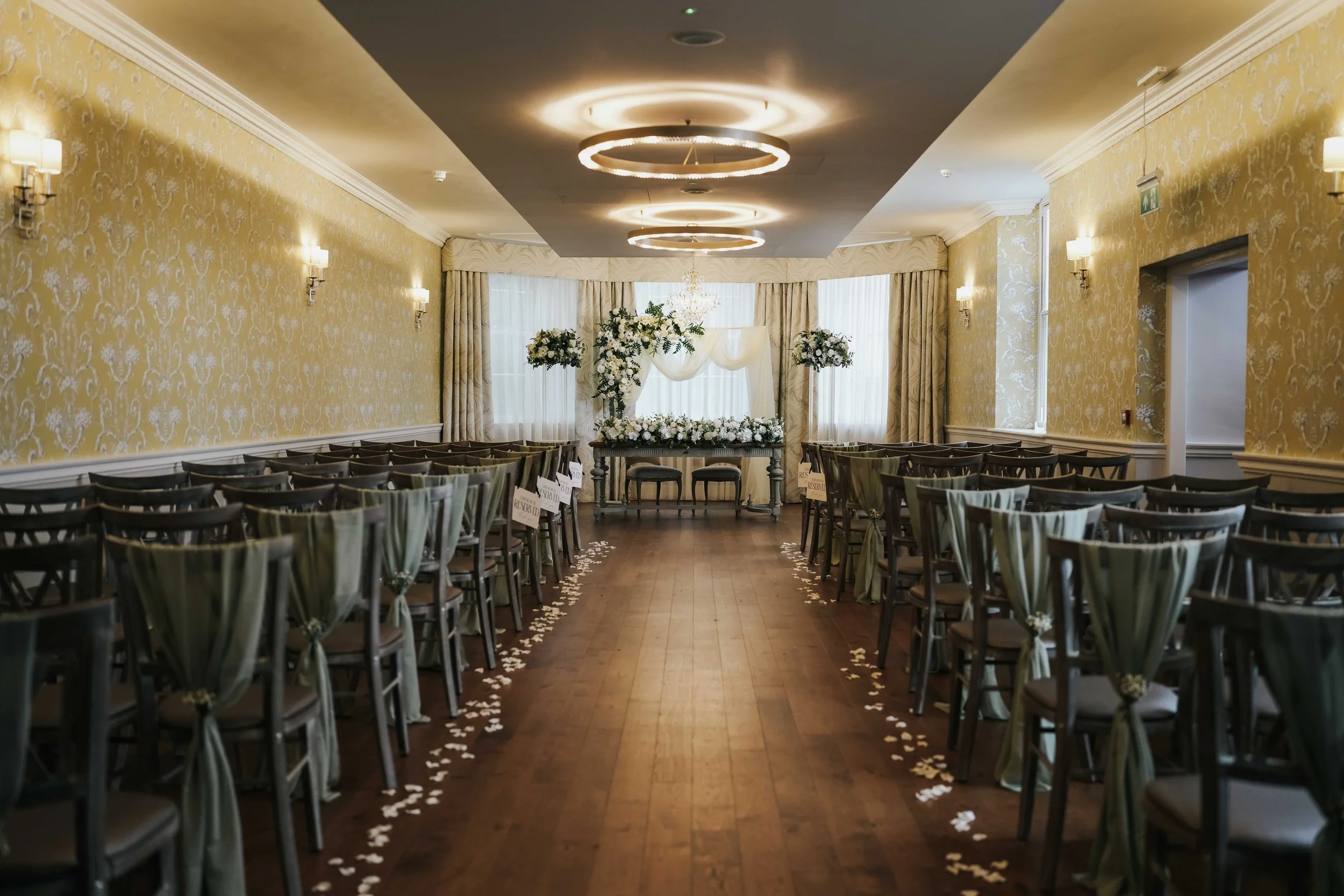 Old Palace Chester City Centre Wedding Photography Blog - 017.jpg