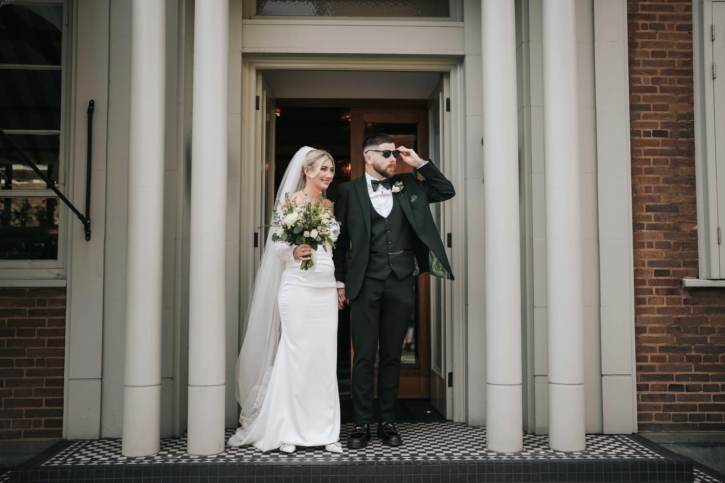 Parr Bank Warrington Cheshire Wedding Photography - 033.jpg