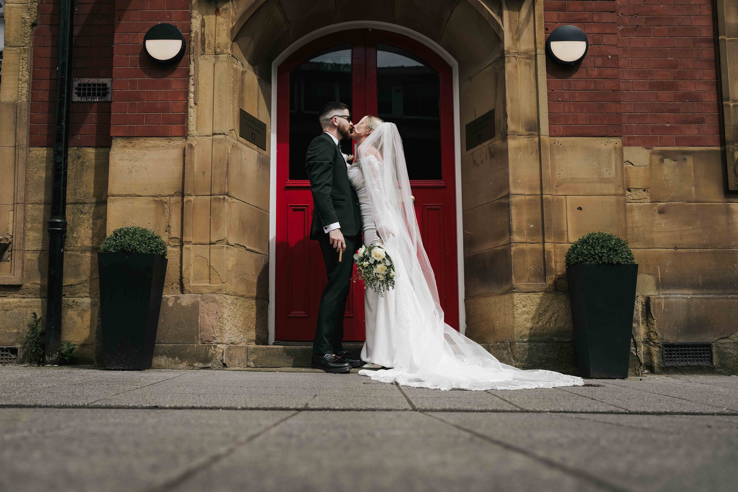 Parr Bank Warrington Cheshire Wedding Photography - 036.jpg