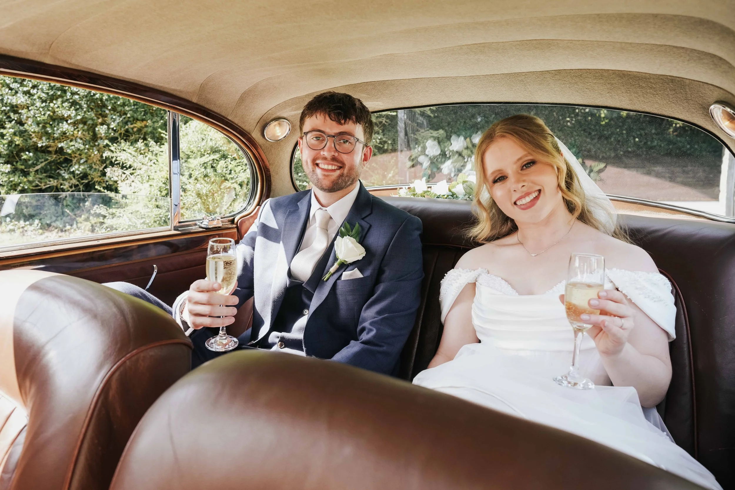 Owen HOsue Wedding Barn Photography Cheshire - 032.jpg