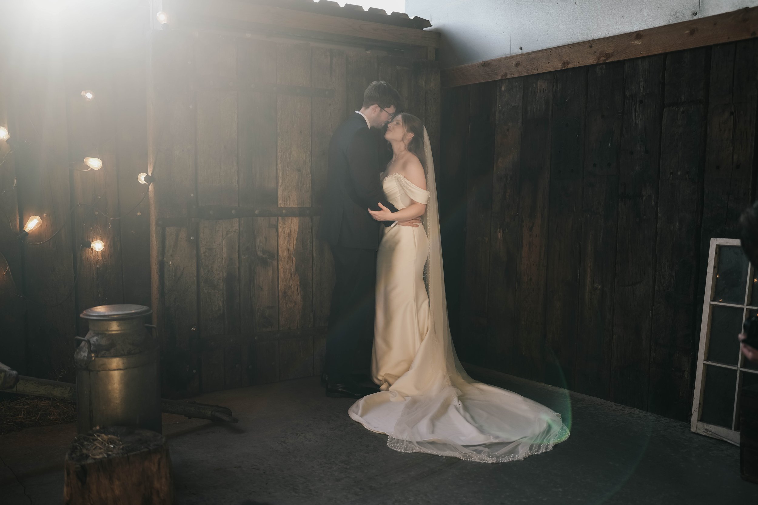 Owen HOsue Wedding Barn Photography Cheshire - 049.jpg