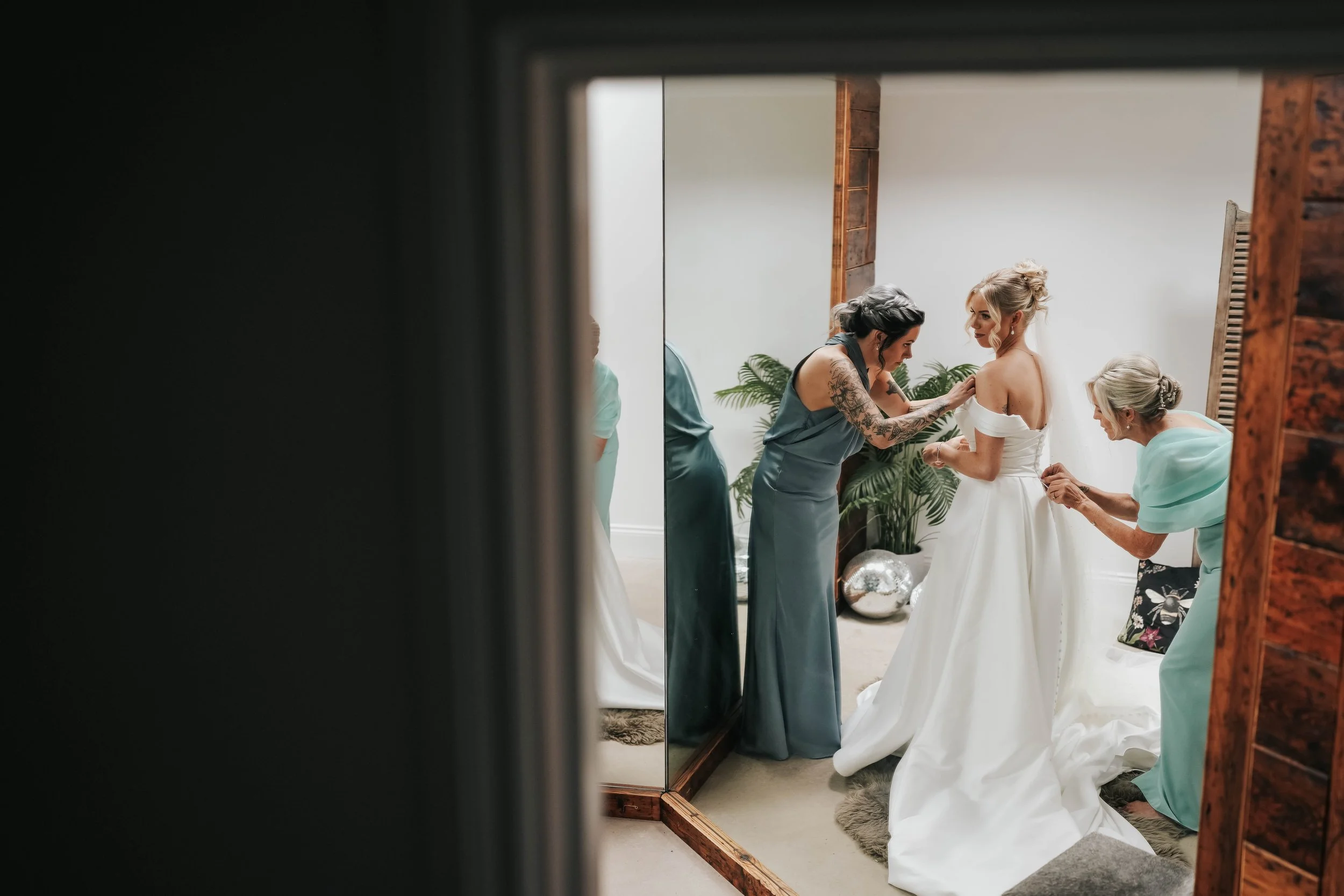 owen house wedding barn photography blog cheshire - 013.jpg