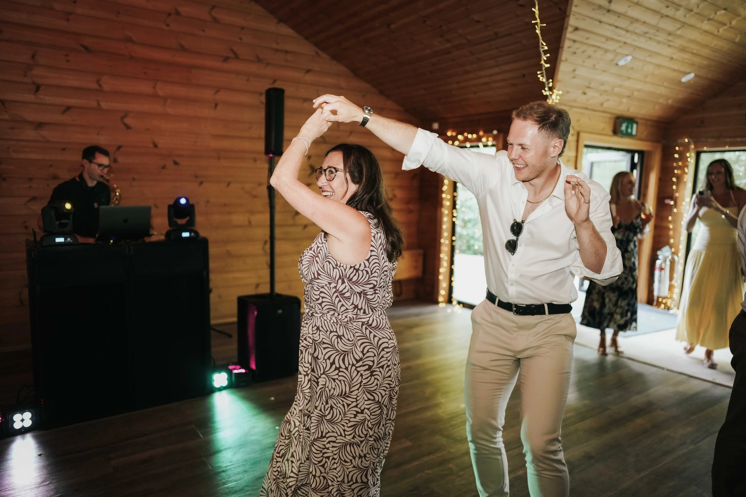 styal lodge wedding photography blog052.jpg