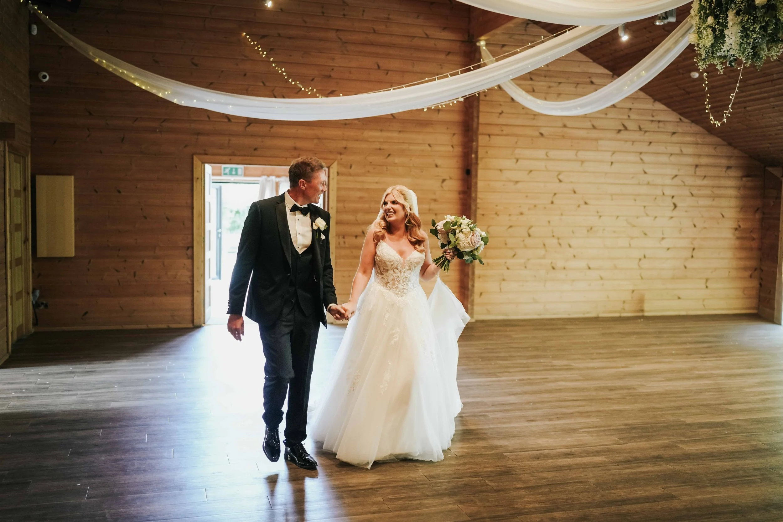 Styal Lodge Wedding Photography Blog Cheshire Wedding Photography - 035.jpg