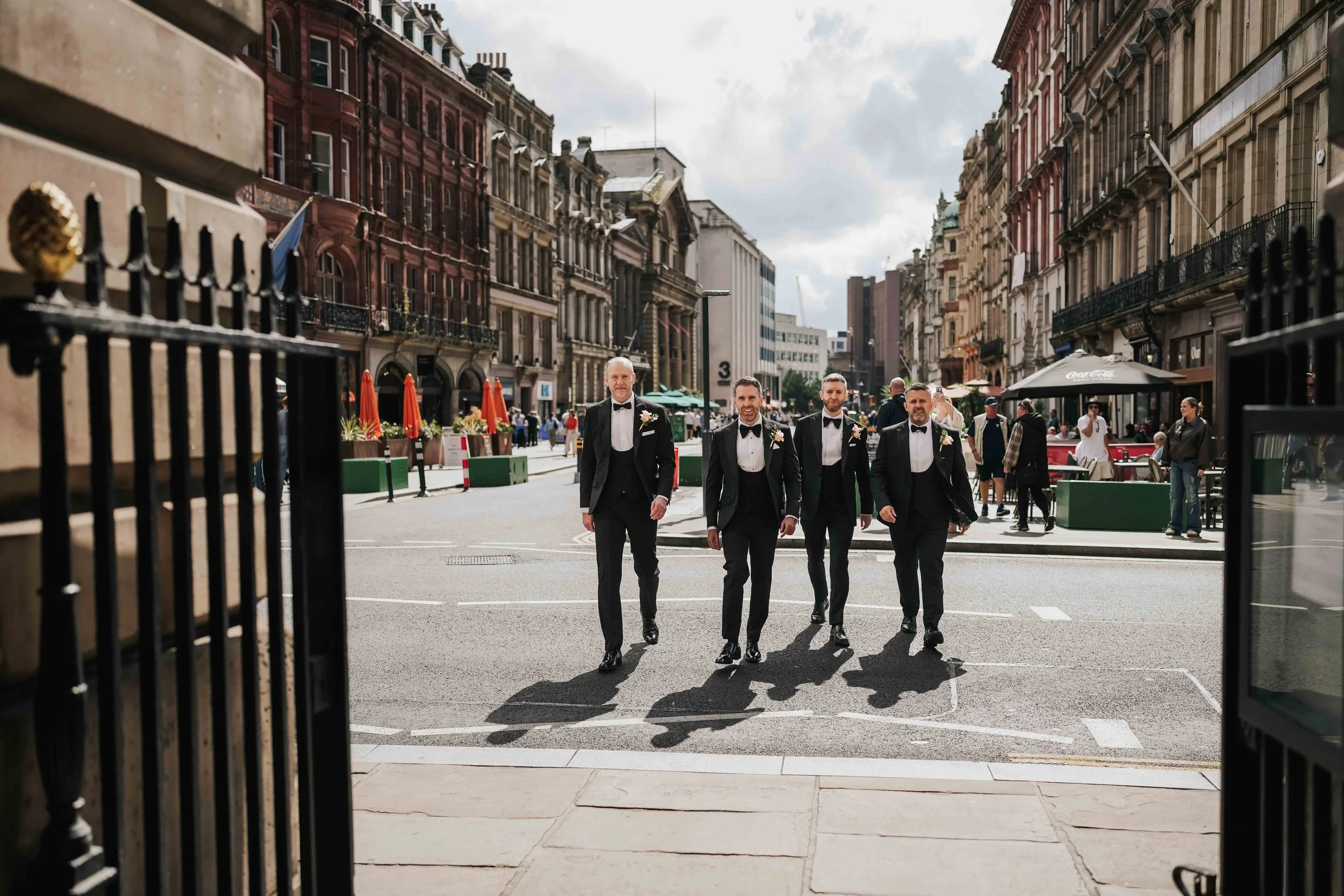 Liverpool city centre wedding photography oh me oh my town hall blog - 003.jpg