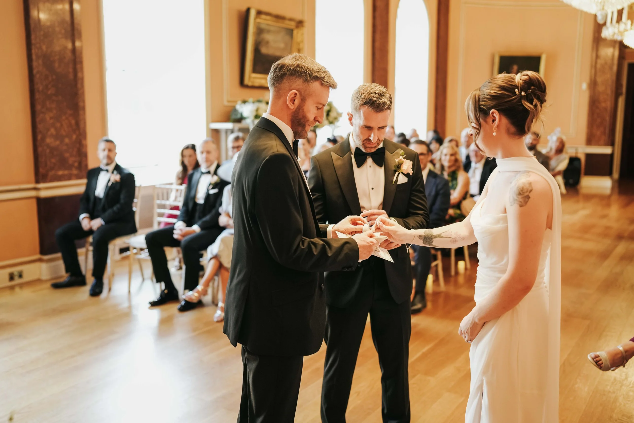Liverpool city centre wedding photography oh me oh my town hall blog - 014.jpg