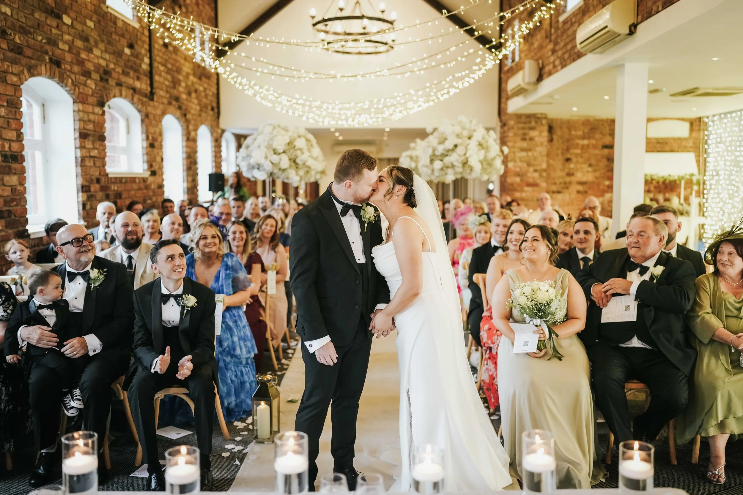 Double Tree Hilton Chester Wedding Photography Photographer Blog Cheshire- 022.jpg