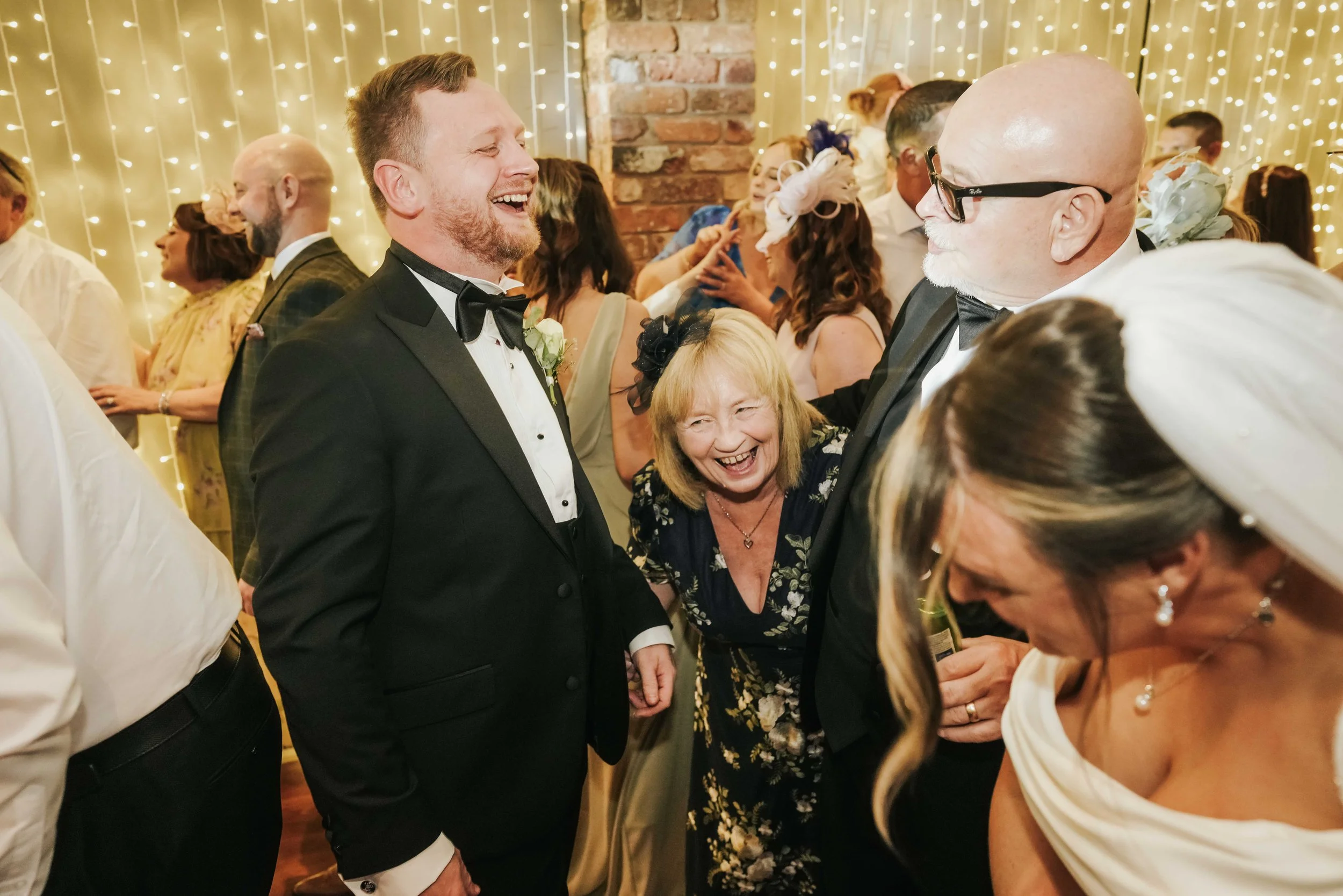 Double Tree Hilton Chester Wedding Photography Photographer Blog Cheshire- 050.jpg