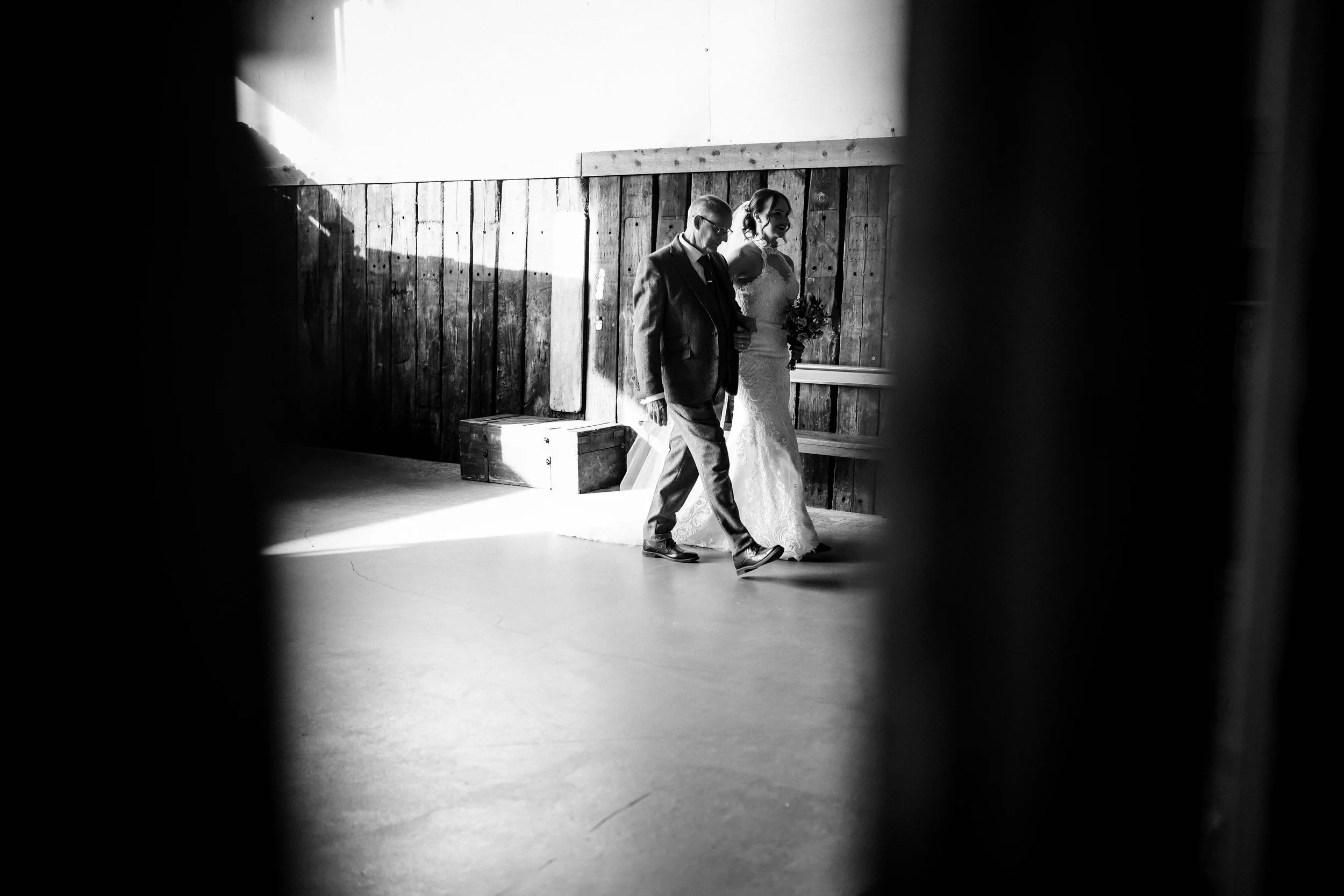 Owen House Wedding Barn Wedding Phtography Blog - 019.jpg