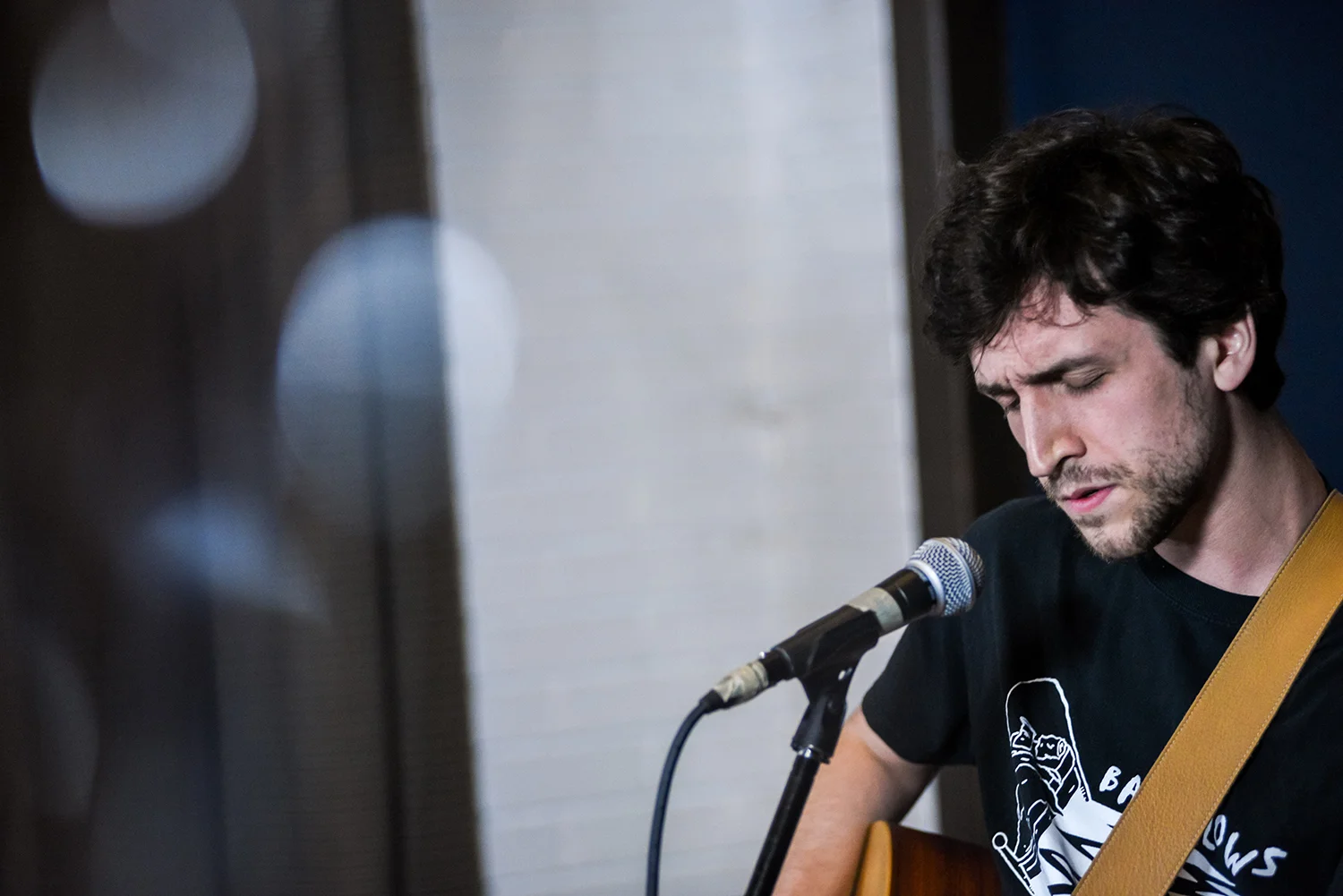 Sofar Sounds (3-27-17)-17 Jake McKelvie.jpg