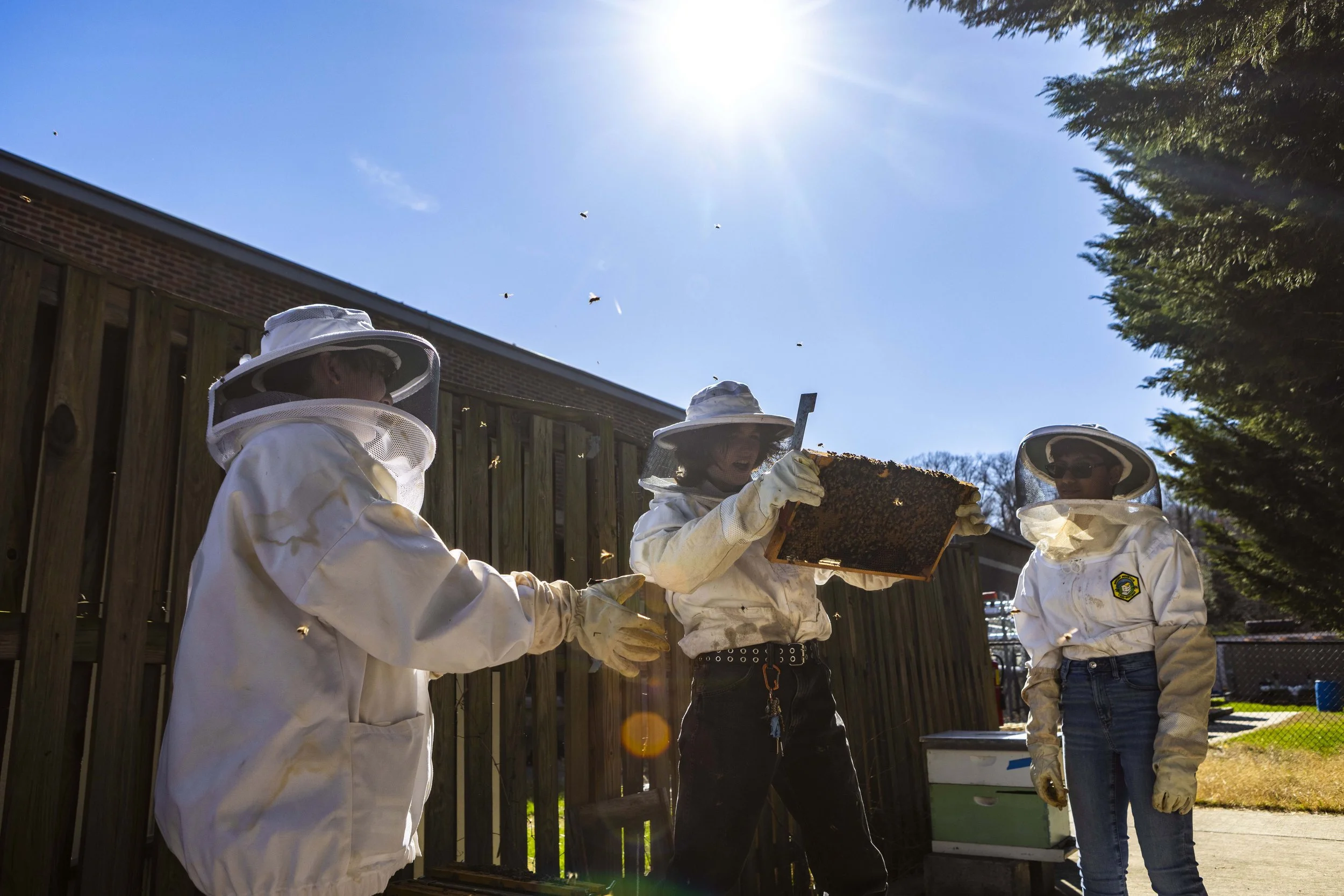BeekeepingClub_03272025_DS_8723.jpg