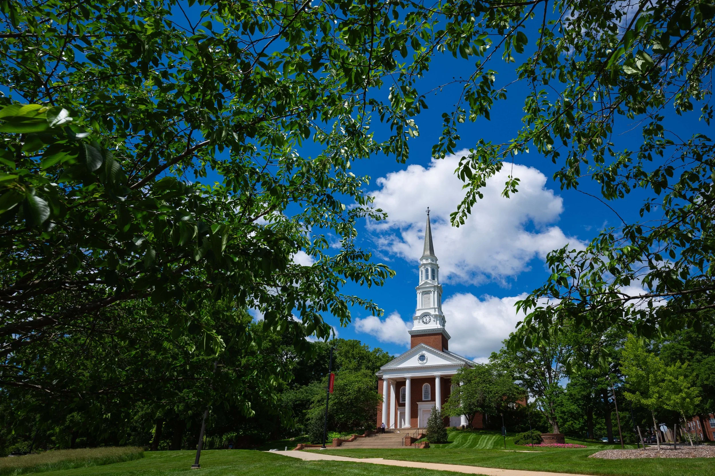 Campus_Students_05162024_DS_4031.jpg