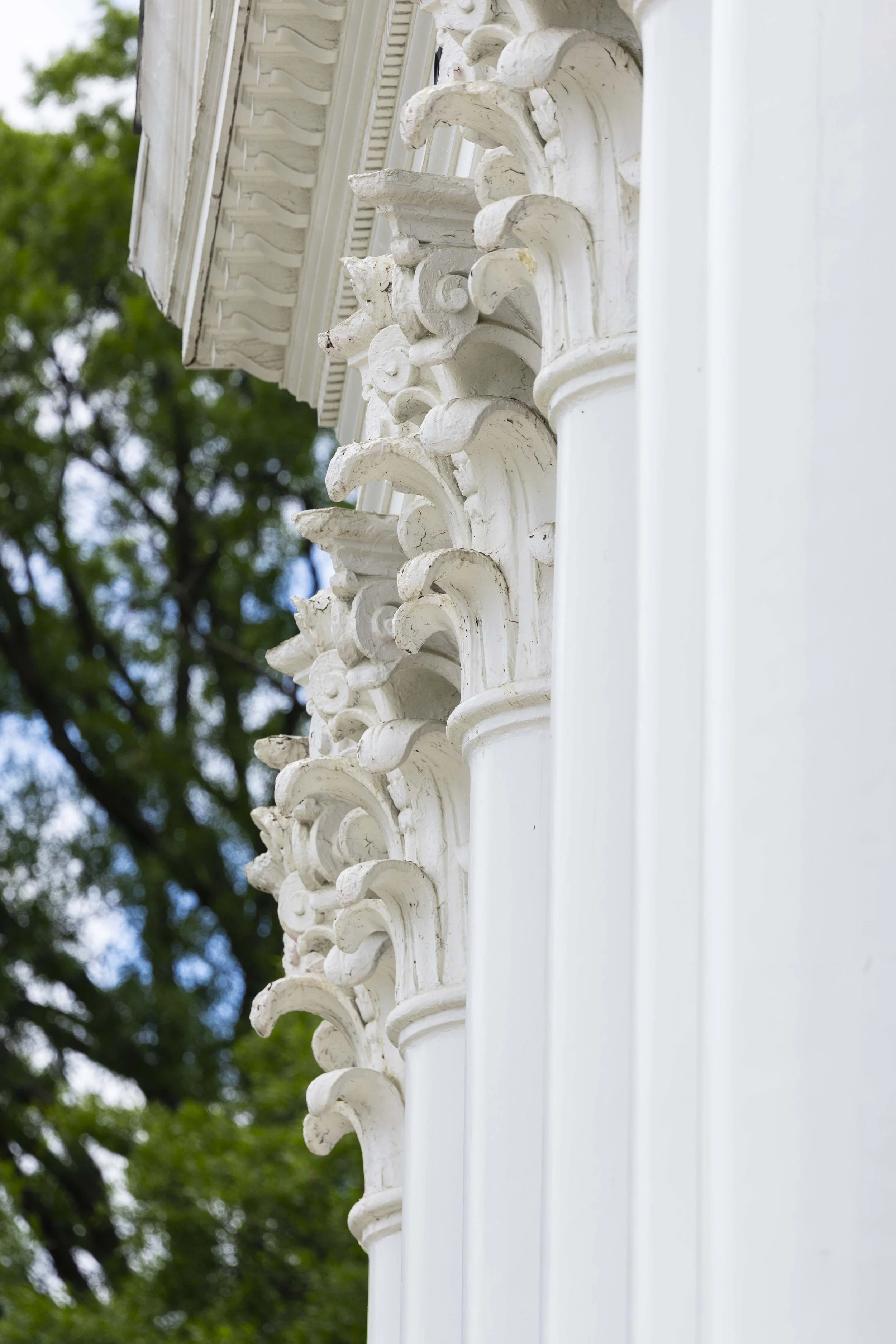 Columns_SymonsHall_05142026_DS_6166.jpg