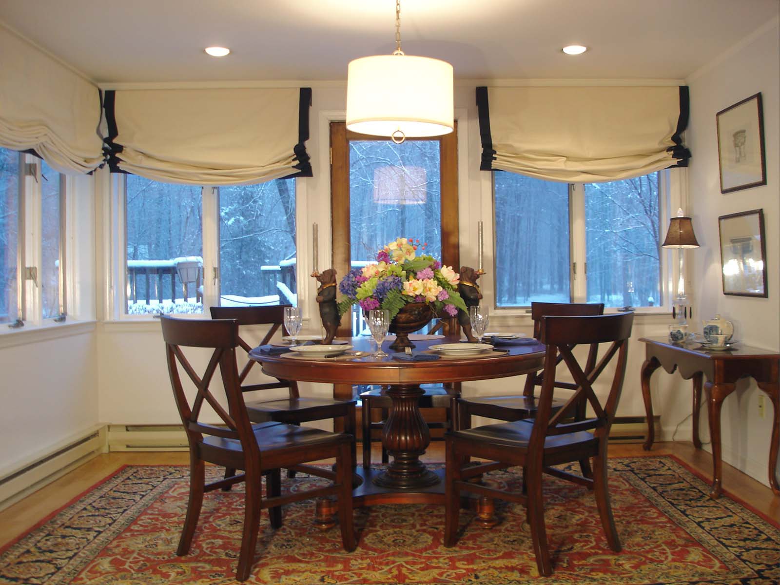 207 Old forge dining room.JPG