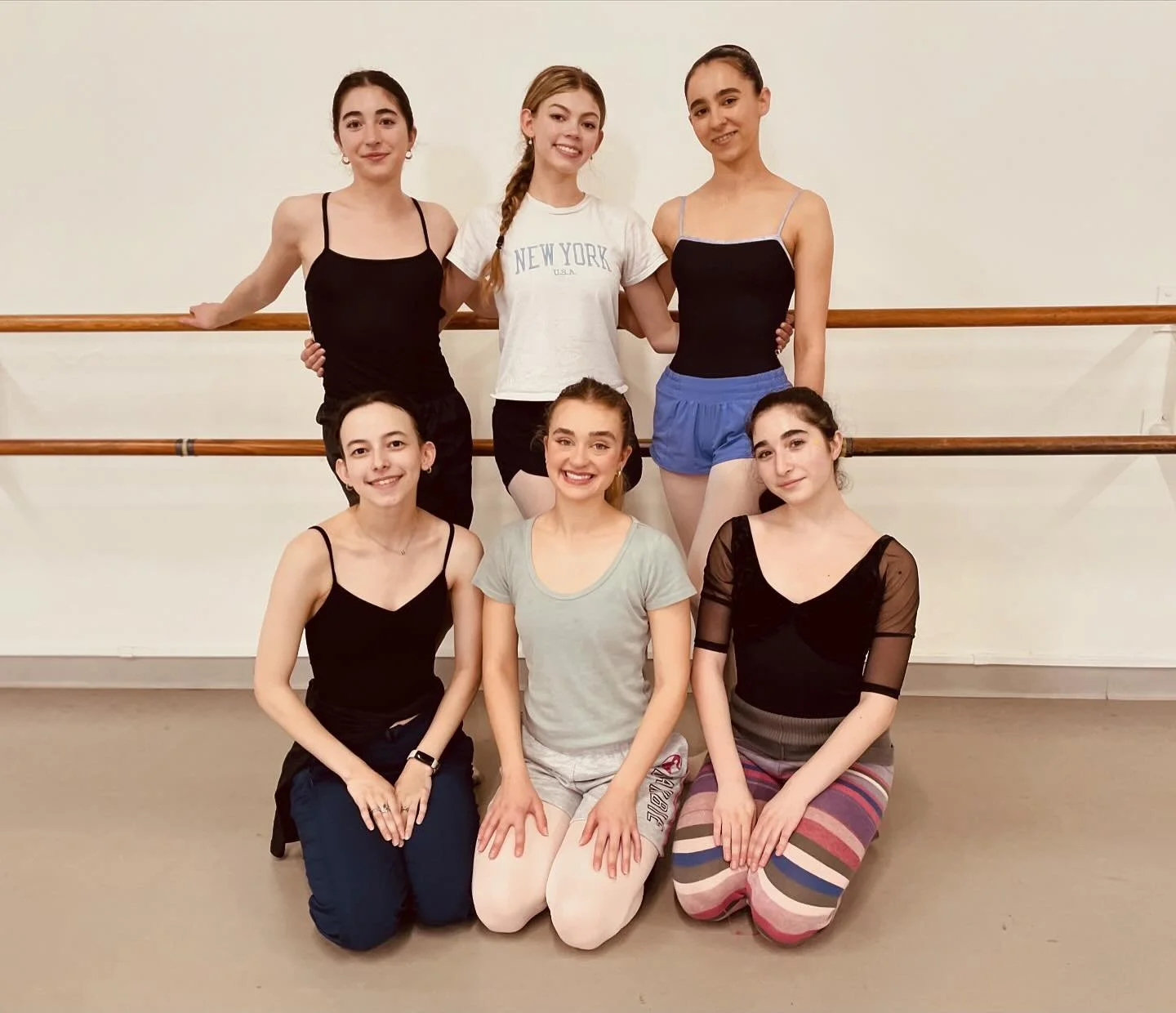 I want to share my deepest gratitude to have trained and conditioned each and everyone of these lovely ballet dancers this past year from the @losangelesballet trainee program in collaboration with @westsideballet_ 🙏🤍✨ It was a fully dedicated year