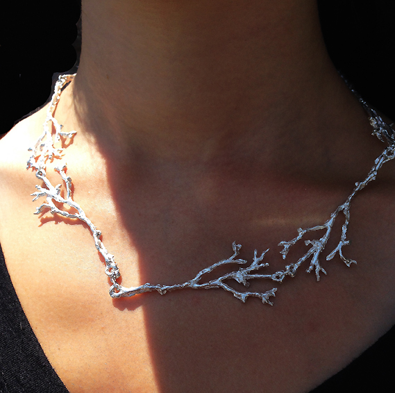 TWIG NECKLACE