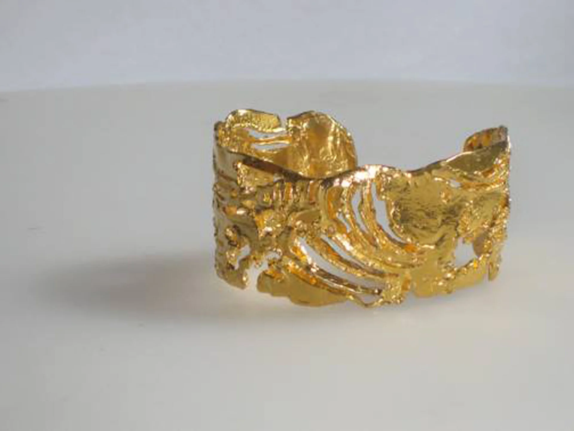 gold asia cuff.jpg