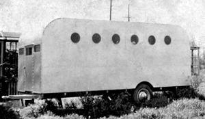 Home made house trailer ^ c.1933
