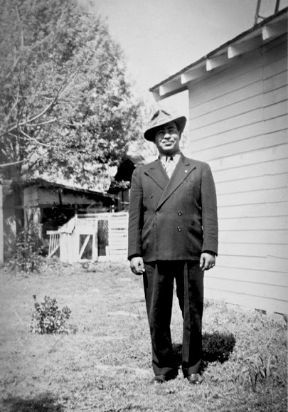 c.1944 ^ Louis Bedoya in the back yard at 180 east Second street 