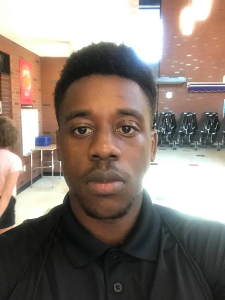 Roshawn Brown Medical School/Undergrad Institution: University of Pittsburgh Preceptor: Dr. Maculus Hogan Summer Location: University of Pittsburgh Medical Center