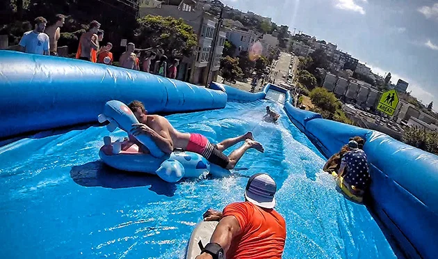 massive-slip-n-slide-down-a-san-francisco-street.jpg