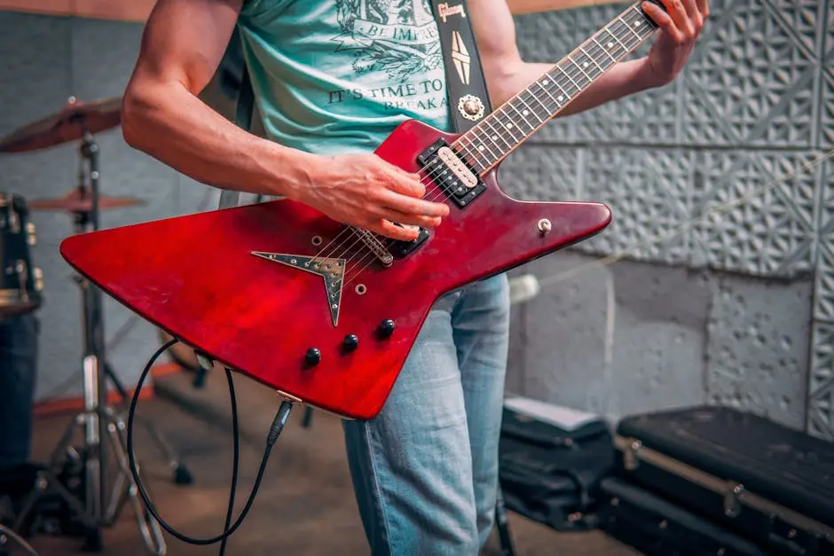 7 Tips to Excel in Your Electric Guitar Classes