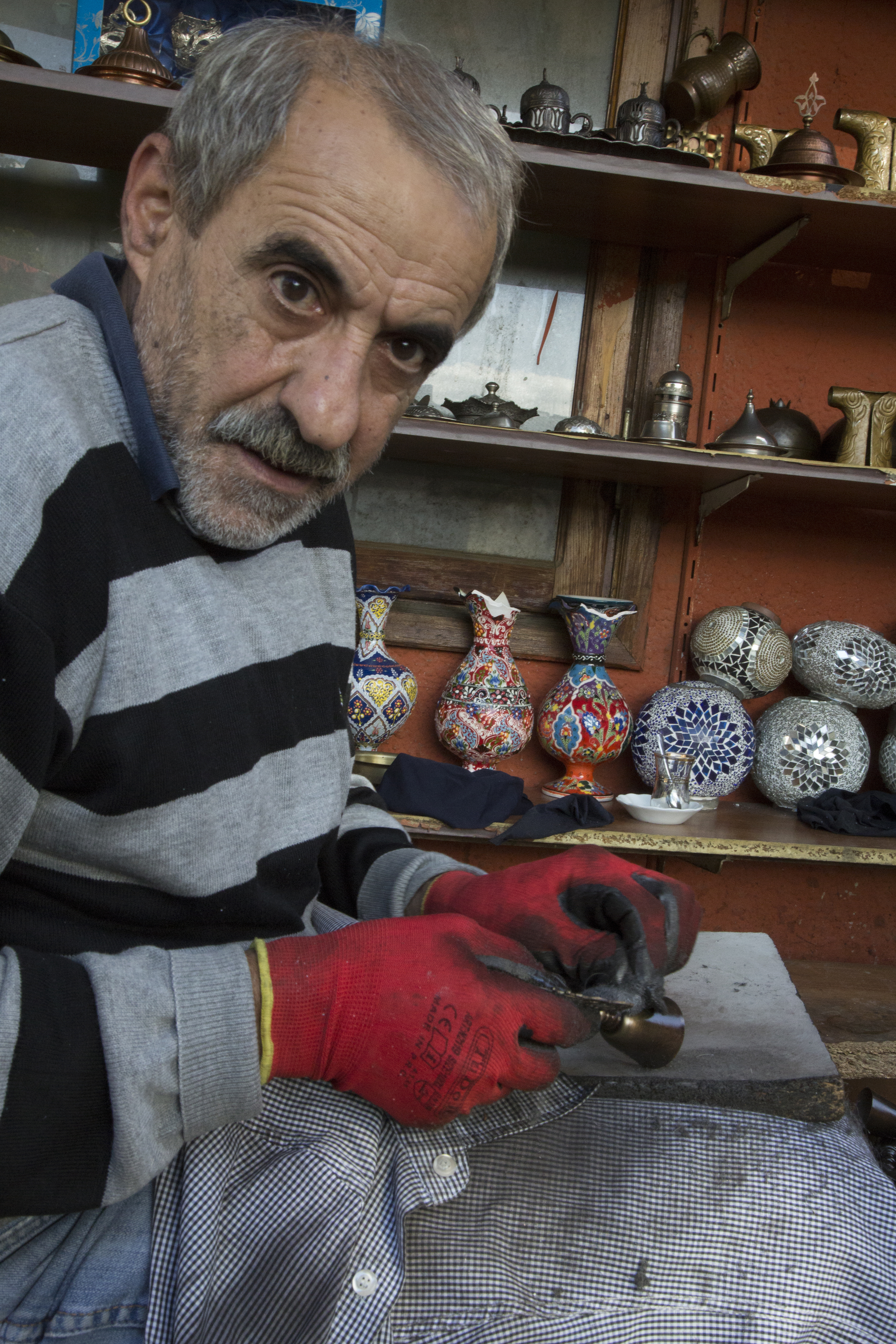 Craft worker, Grand Bazaar, Istanbul