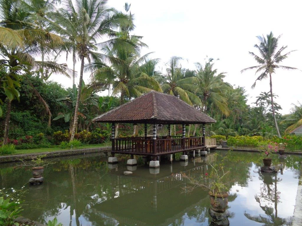 Dining pavilion