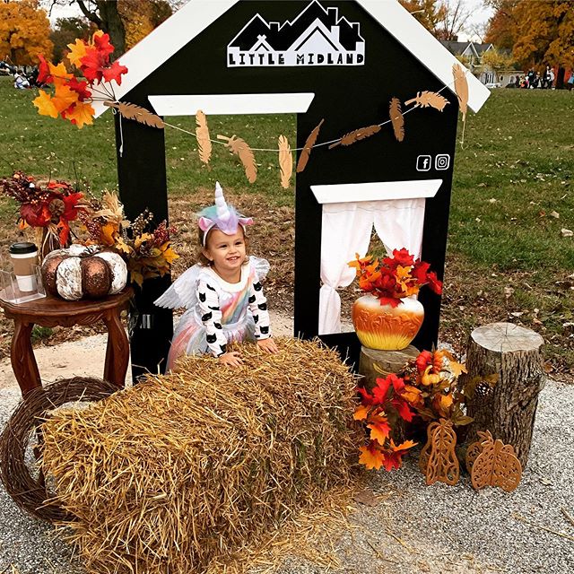 Fall Fest &amp; Trunk or Treat #littlemidland #meetmeinmidtown #midlandmi #michigan #halloween2019 #ashmanplaza @midtownmidlandmi